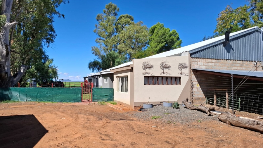  Bedroom Property for Sale in Bloemfontein Rural Free State
